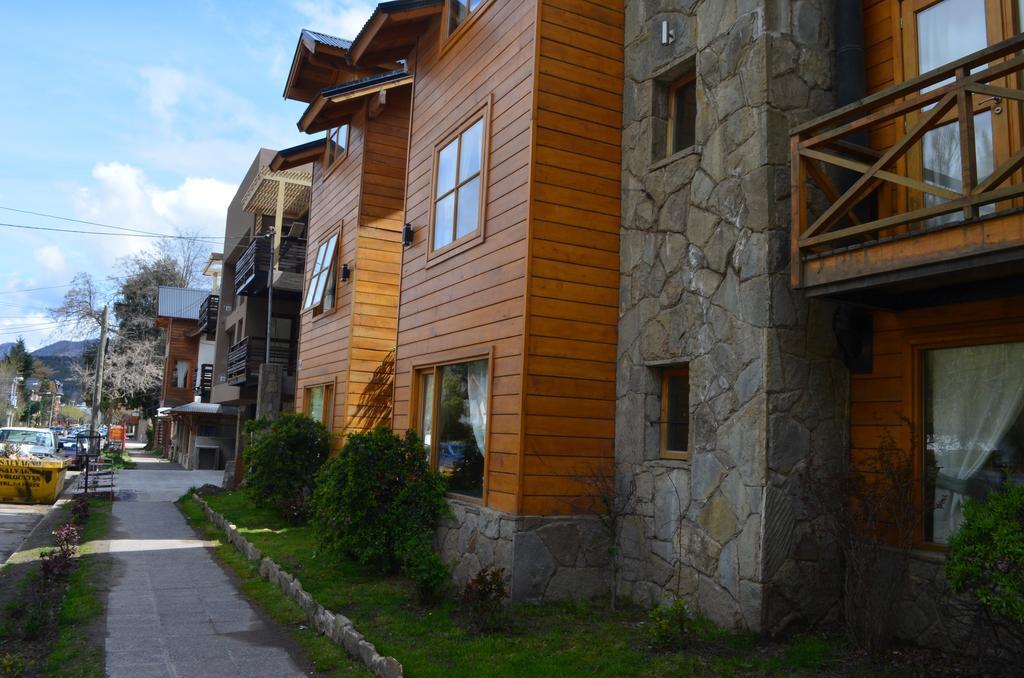 Apart Hotel Robles Del Sur San Martín de los Andes Kültér fotó