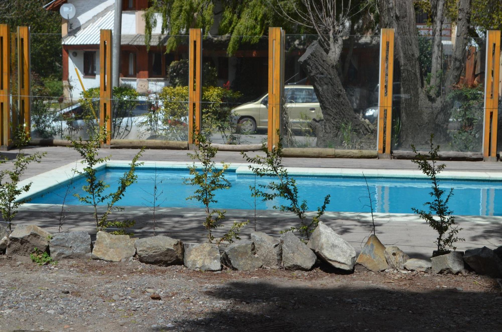 Apart Hotel Robles Del Sur San Martín de los Andes Kültér fotó