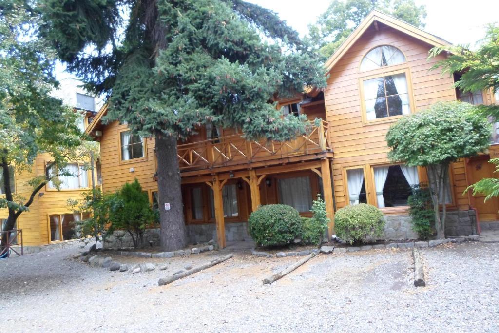 Apart Hotel Robles Del Sur San Martín de los Andes Kültér fotó